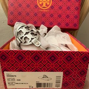 TORY BURCH FLIP FLOPS